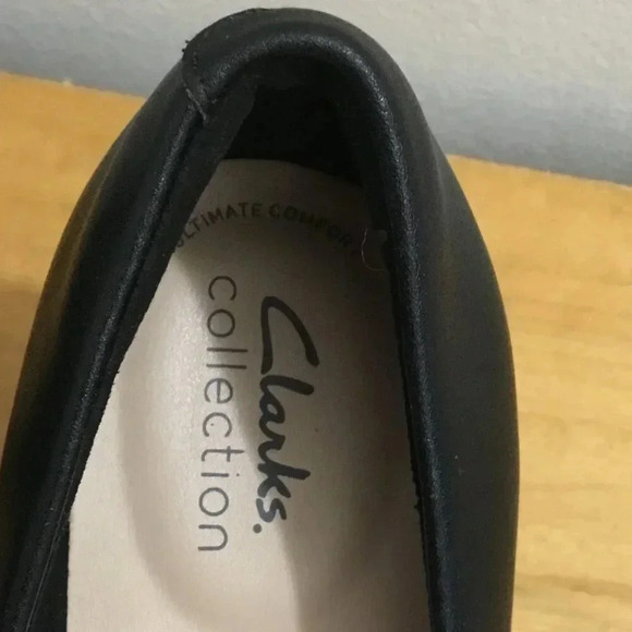 NEW Clarks Womens Adriel Viola Leather Pump black Office Classic Sz 8.5 M - Picture 9 of 9